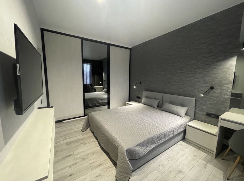 Сдам квартиру в центре , почасово , посуточно