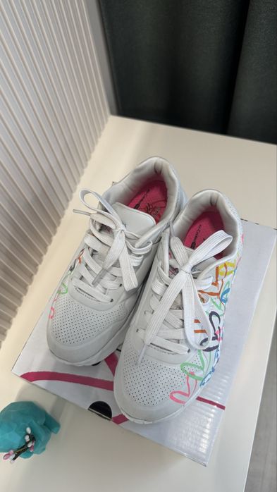 Кросівки Skechers 33 розмір, 20,5см
