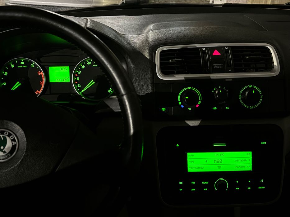 Skoda ROOMSTER 1.2 gasolina 2008