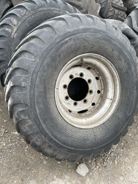 Шини BKT 550/60r22.5