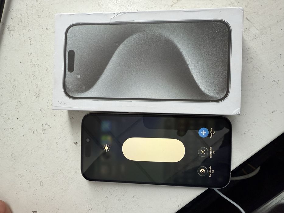 Apple iphone 15 Pro 256Gb White Titanium Физ Сим