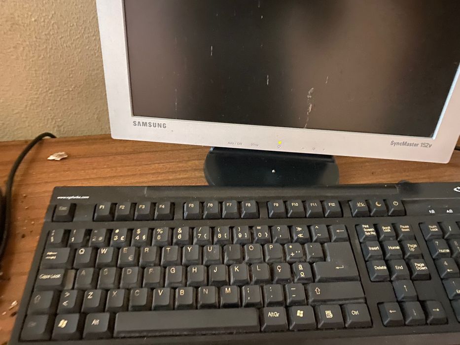 Monitor Samsung SyncMaster 152v64739070428929121