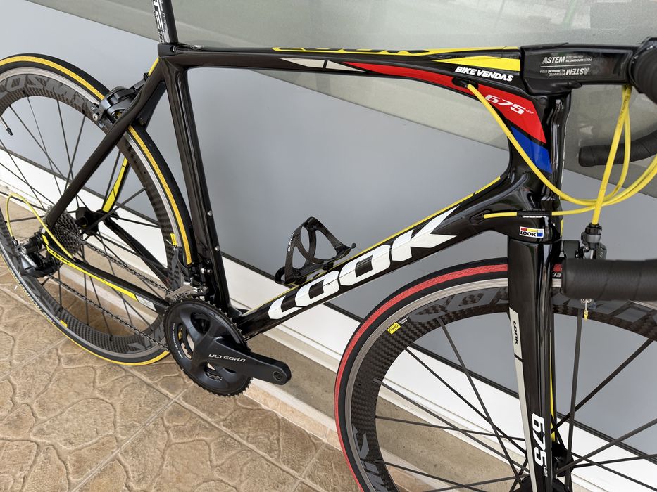 Bicicleta de estrada Look - Muito bem equipada!