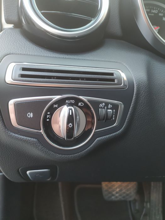 Mercedes Benz C220 Sedan Avantgarde