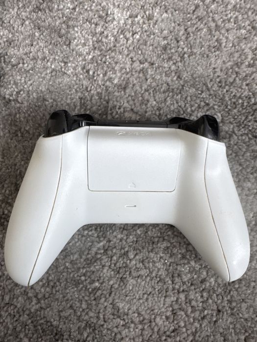 Геймпад Microsoft Xbox One