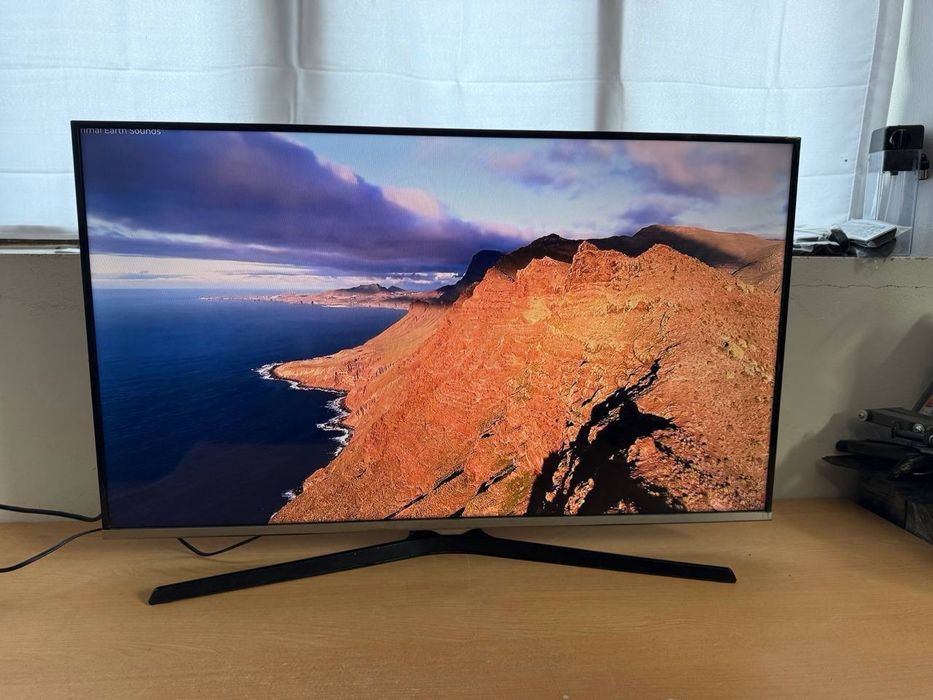 Телевізор Samsung – 40”, Full HD, без Smart TV