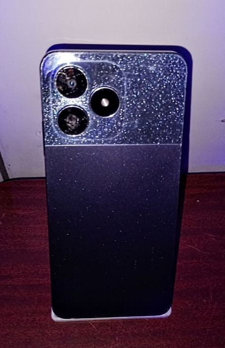 Продам Xiaomi redmi 7a и Realme not 50