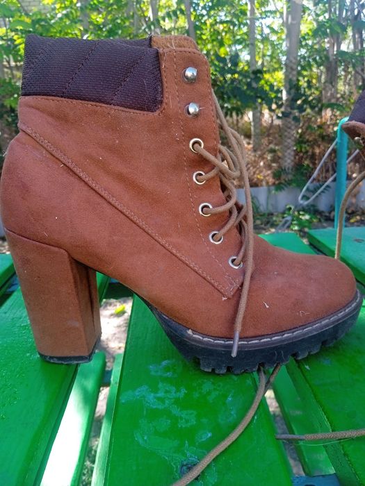 Жіночі сапошки 38р