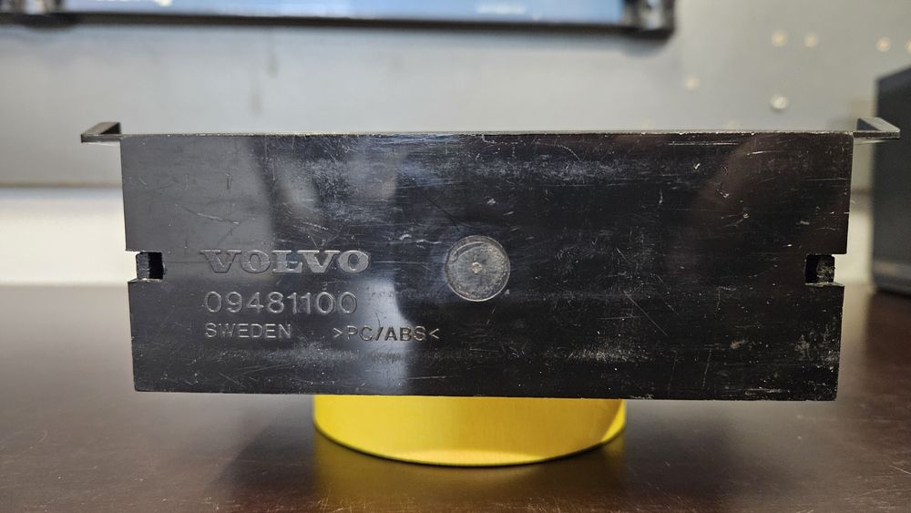 Oryginalny Magazynek CD Volvo 850 S70 V70 C70 | OEM