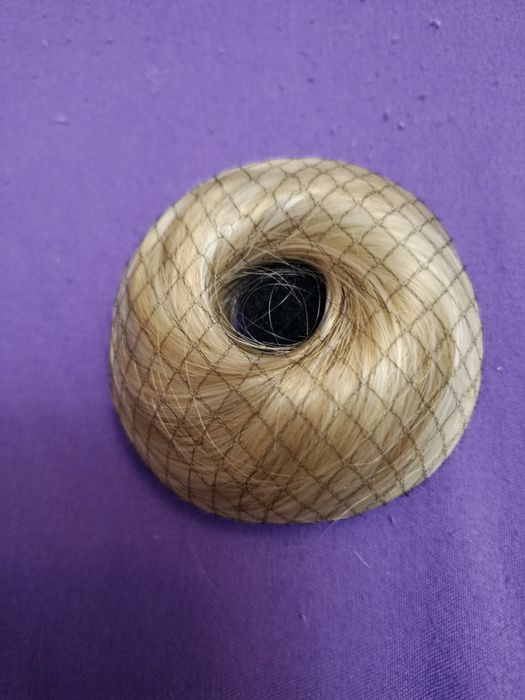 Заколки жіночі для волосся