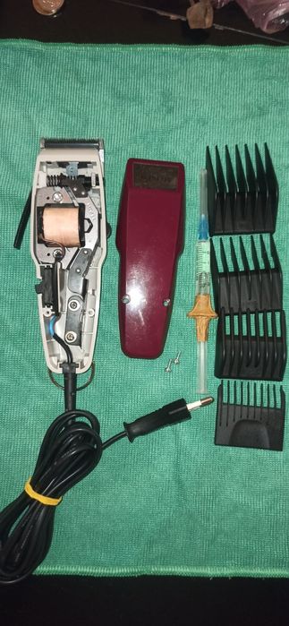 Продаю машинку для стрижки Moser 1400.