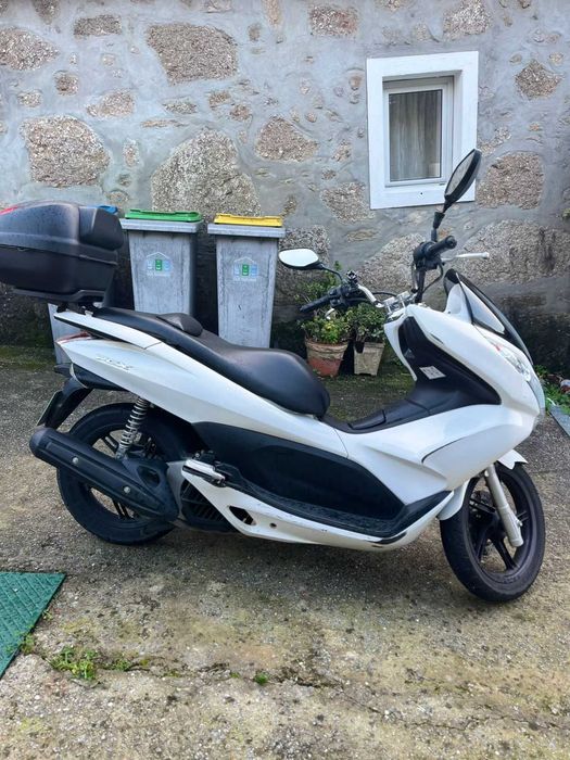 Vendo minha Mota PCX