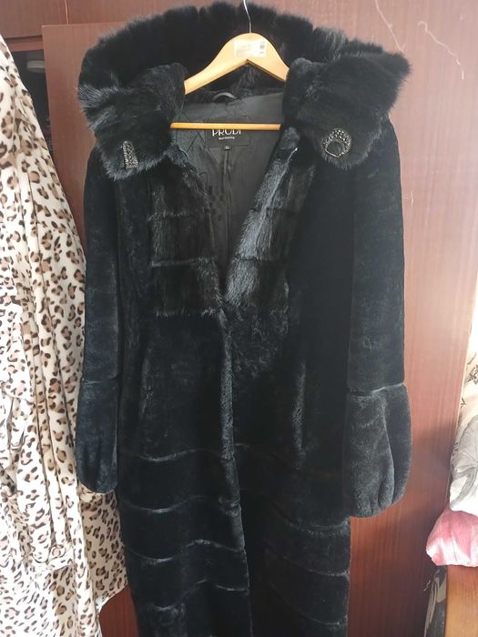 Шуба ,натуральний мутон + норка