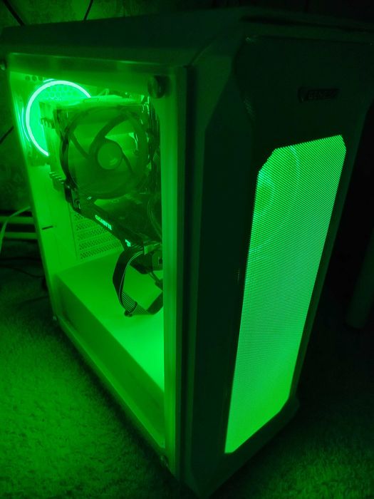 KomputerPC i5-10600, B560M-A PRO, 2x8 DDR 4 2666mhz CL 16 GTX 1070 8GB, 700W 3xdyski