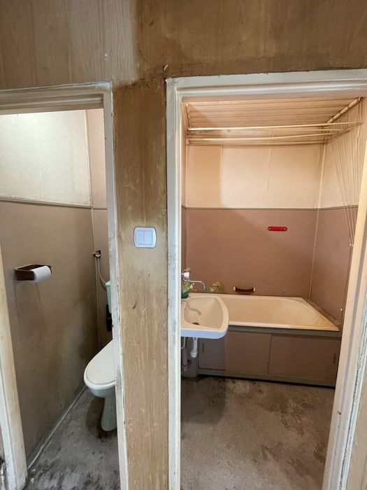 Mieszkanie do remontu 3 pokoje 60.80m2 ul.Witosa
