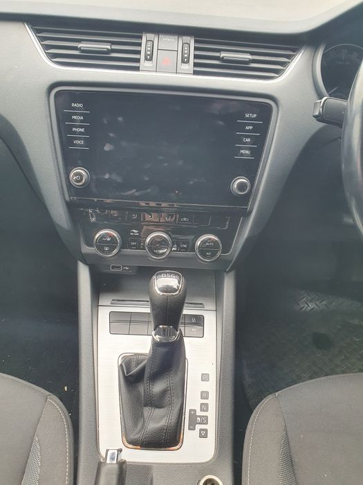 Розборка skoda Octavia A7 1.6 tdi автомат 2018 DGT