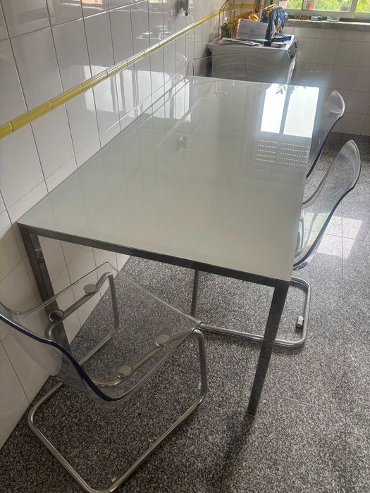 Mesa de Jantar Familiar
