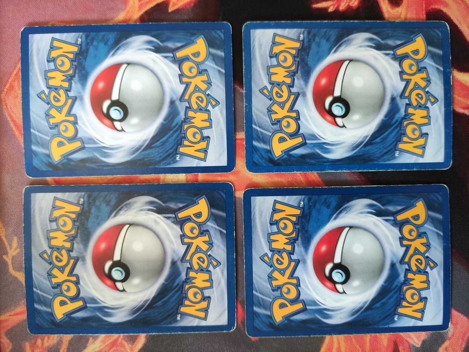 LT. Surge's Pikachu mais 6 cartas da edição Gim Heroes