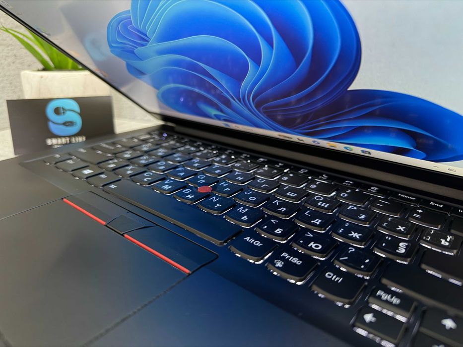 Стильний ноутбук Lenovo E14 Gen 2/Ryzen 5/256gb ssd/8gb ddr4