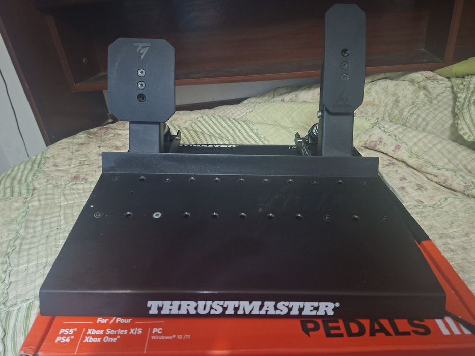 Pedais Thrustmaster Pedals 3