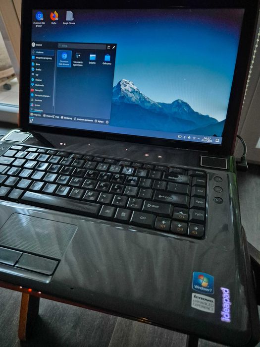 Laptop IdeaPad Y550 6GB RAM, 320 GB HDD, ekran 15,6, polski język