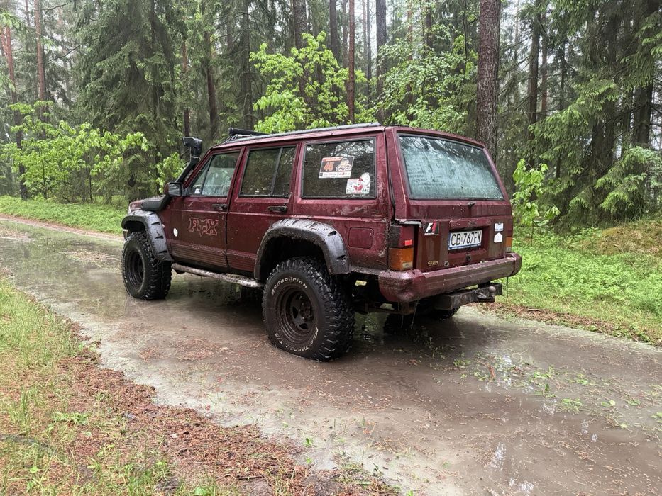 Jeep Cheeroke XJ 4.0 mopar lpg