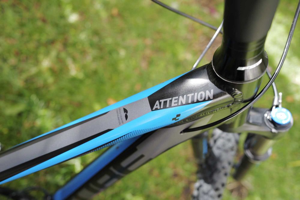 Bicicleta MTB Cube Attention - Roda 29''