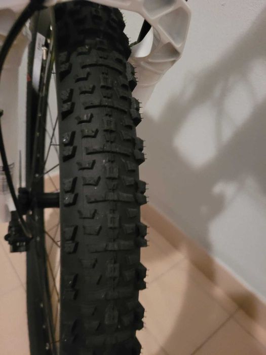 Bicicleta Btt Rockrider XC100, roda 29 + acessórios, tudo novo e lindíssima! 650€