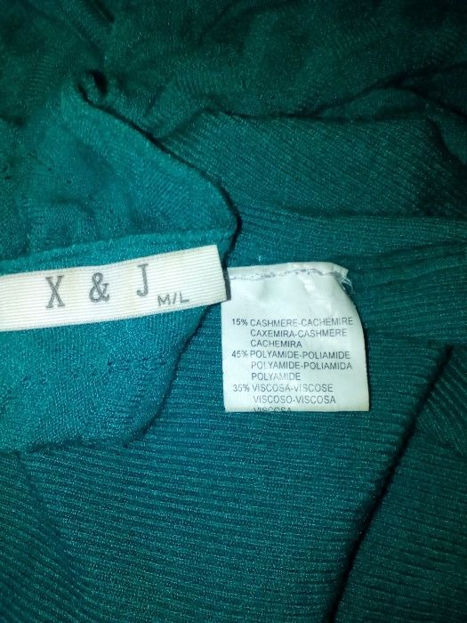 Вязаный свитерок