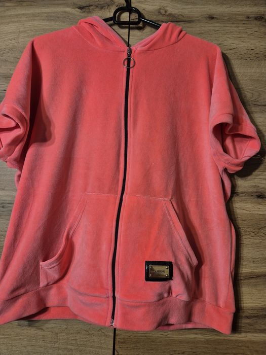 Welurowa neonowa bluza