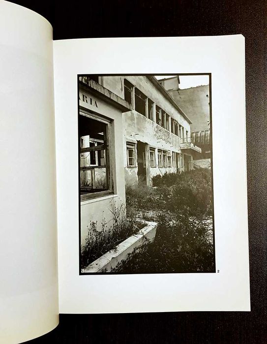 Património (de Rosa Reis) livro de fotografia preto e branco