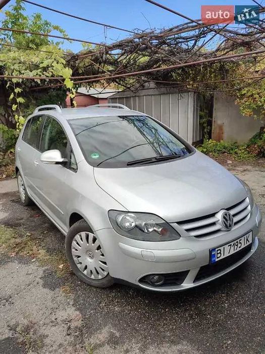 Продам Volkswagen Golf Plus 2007