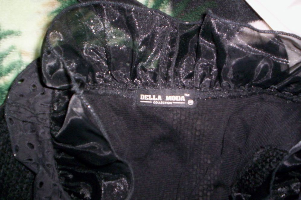 Кофта с кружевом Della Moda