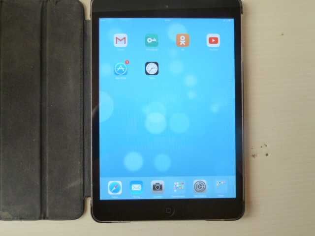 Apple iPad model A1432