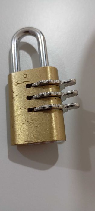 Aluquetes varios