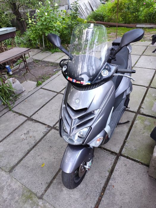 Aprilia Leonardo 300 2005