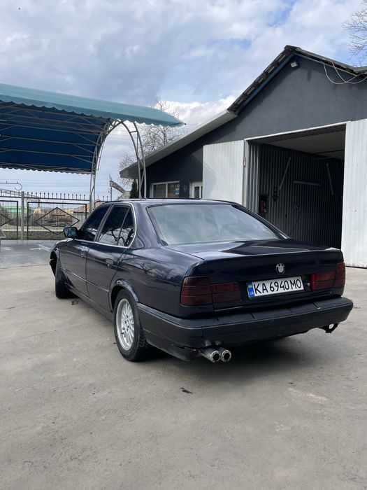 Продам  BMW e34