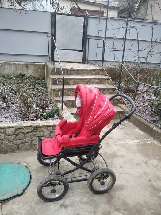 Дитяча каляска коляска
