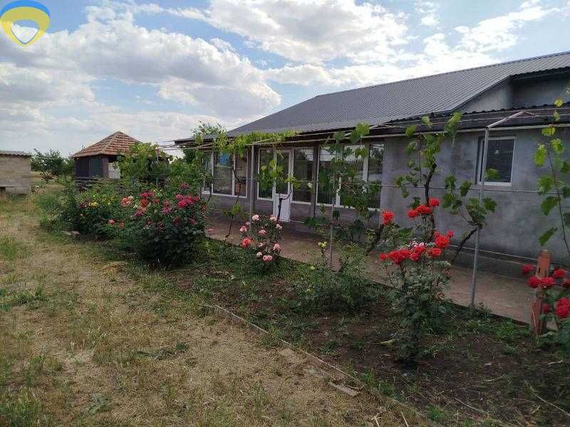 Продам дом з ремонтом та всіма зручностями! р9