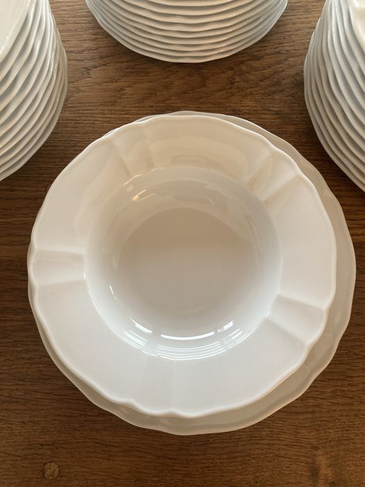 Serviço de Jantar completo porcelana branco / complete dinner service