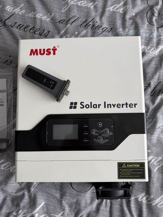 Гібридний інвертор Must PV18-3024 з чистим синусом 3200W 24V