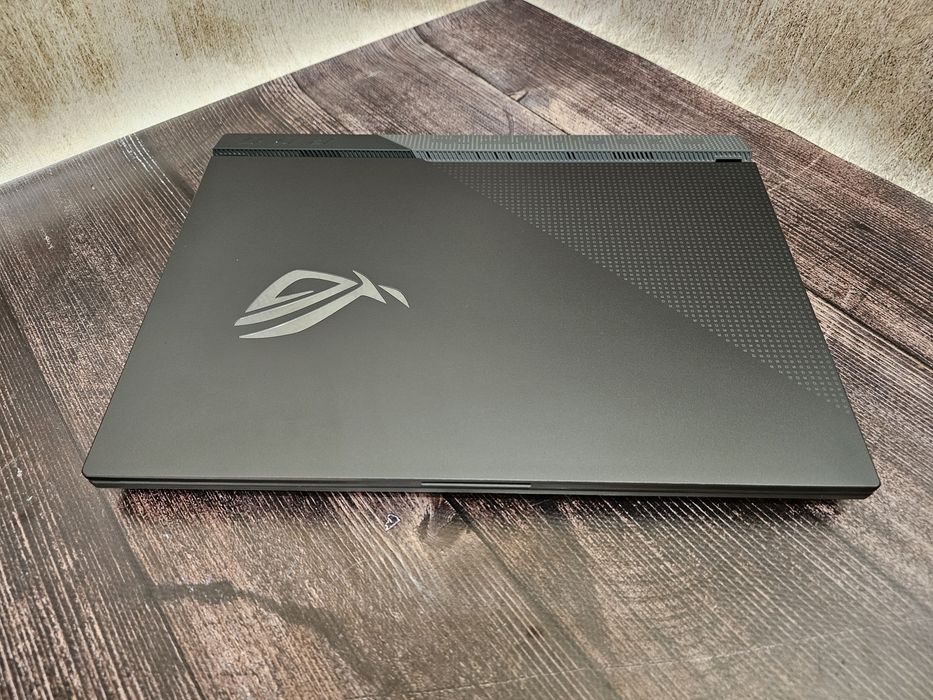 Ігровий ноутбук ASUS ROG Strix G15 G513IM (Ryzen 7 4800H/16Gb/RTX 3060/SSD 512Gb/IPS 144Hz) з гарантією