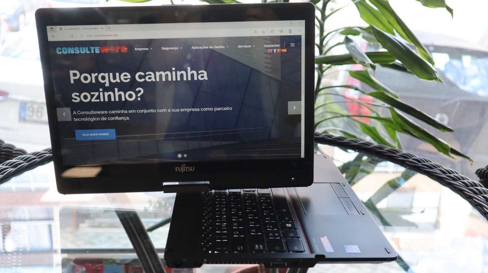 Portátil Hibrido Fujitsu LifeBook T937