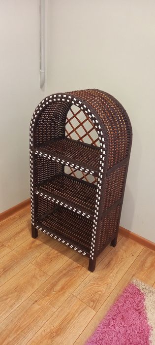 Етажерка  Полиця