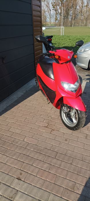 Skuter Suzuki Estilete Katana 50