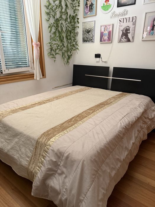 Cama 190x220 + 2 mesas de cabeceira