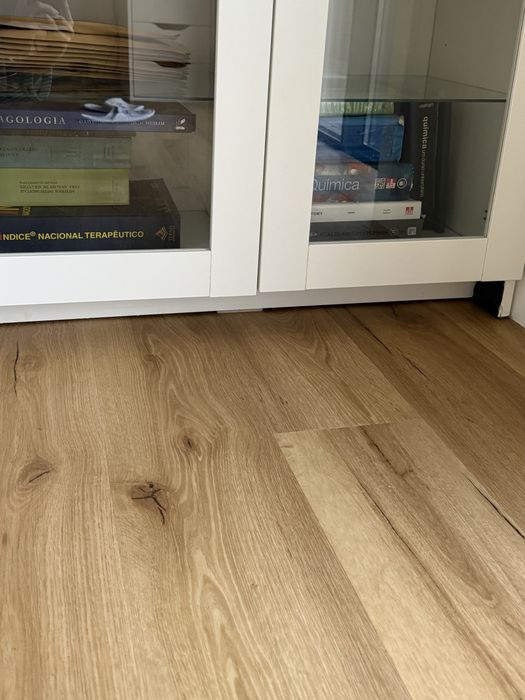 Vitrine IKEA BRIMNES - bom estado