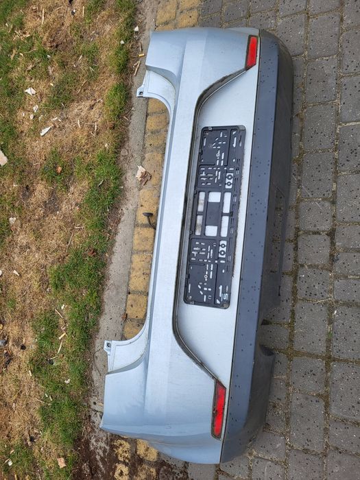 Zderzak tylny seat ibiza 4 3drzwi lakier ls7y