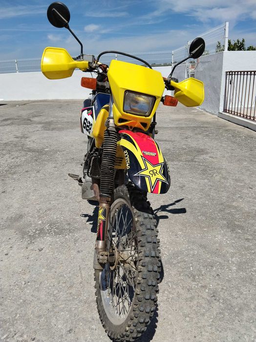 Moto Suzuki DRZ Á Venda