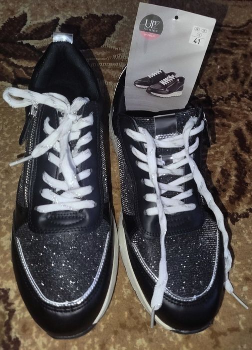 Жіночі кросівки 41 розмір up2fashion
